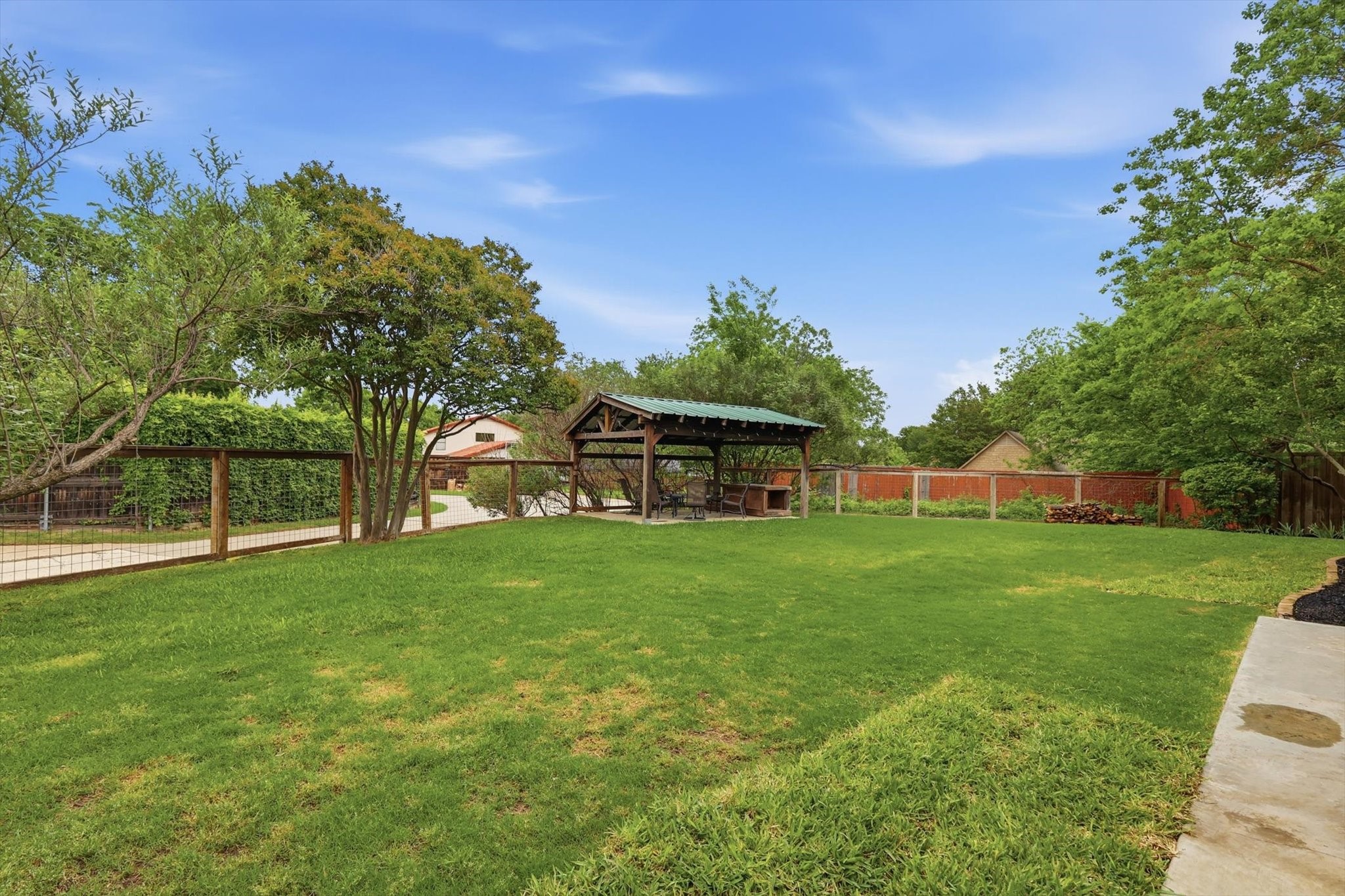 2701 Prairie Creek Court Plano TX 75075