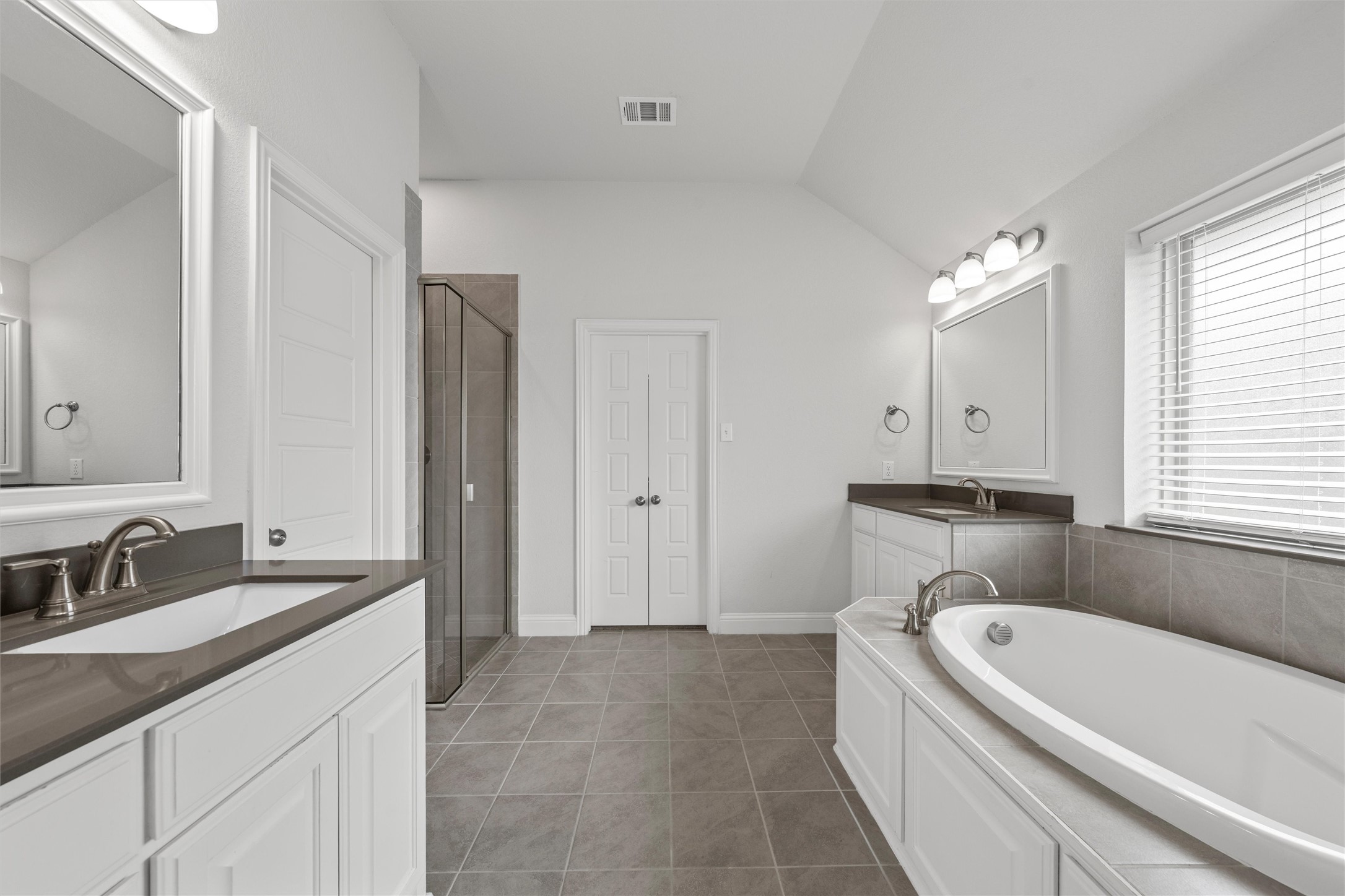 905 Heriot Court Mcgregor TX 76657