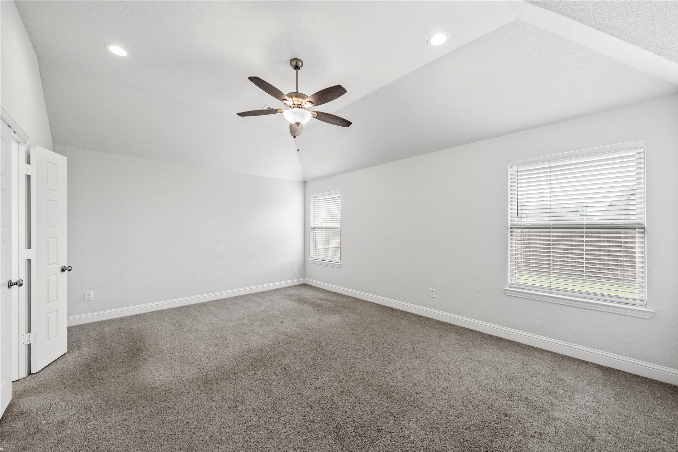 905 Heriot Court Mcgregor TX 76657