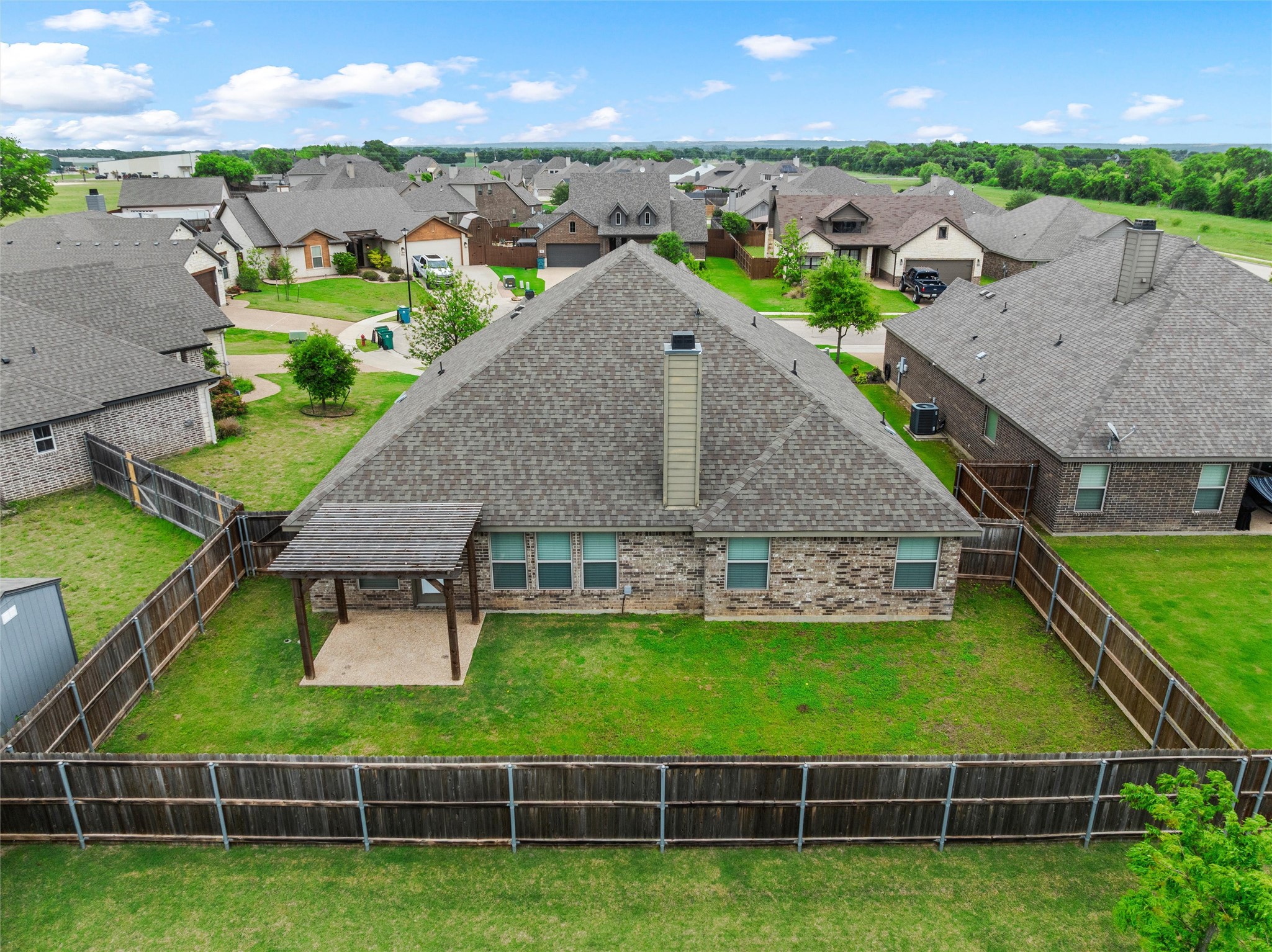 905 Heriot Court Mcgregor TX 76657