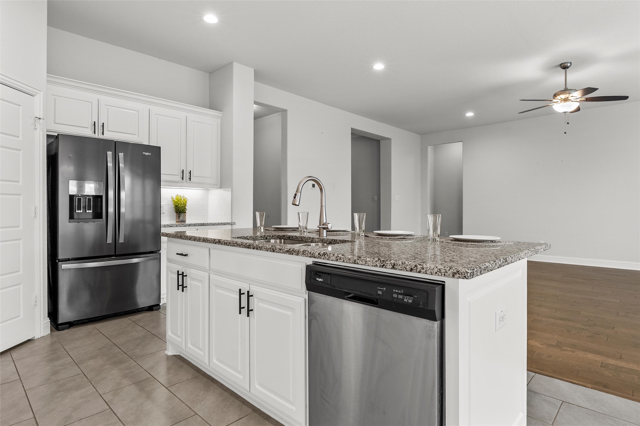 905 Heriot Court Mcgregor TX 76657