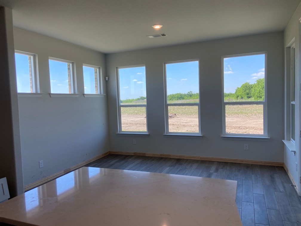 810 County Road 200 Valley View TX 76272
