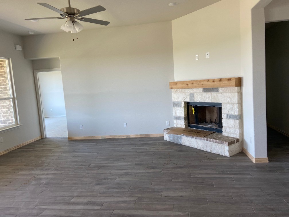 810 County Road 200 Valley View TX 76272