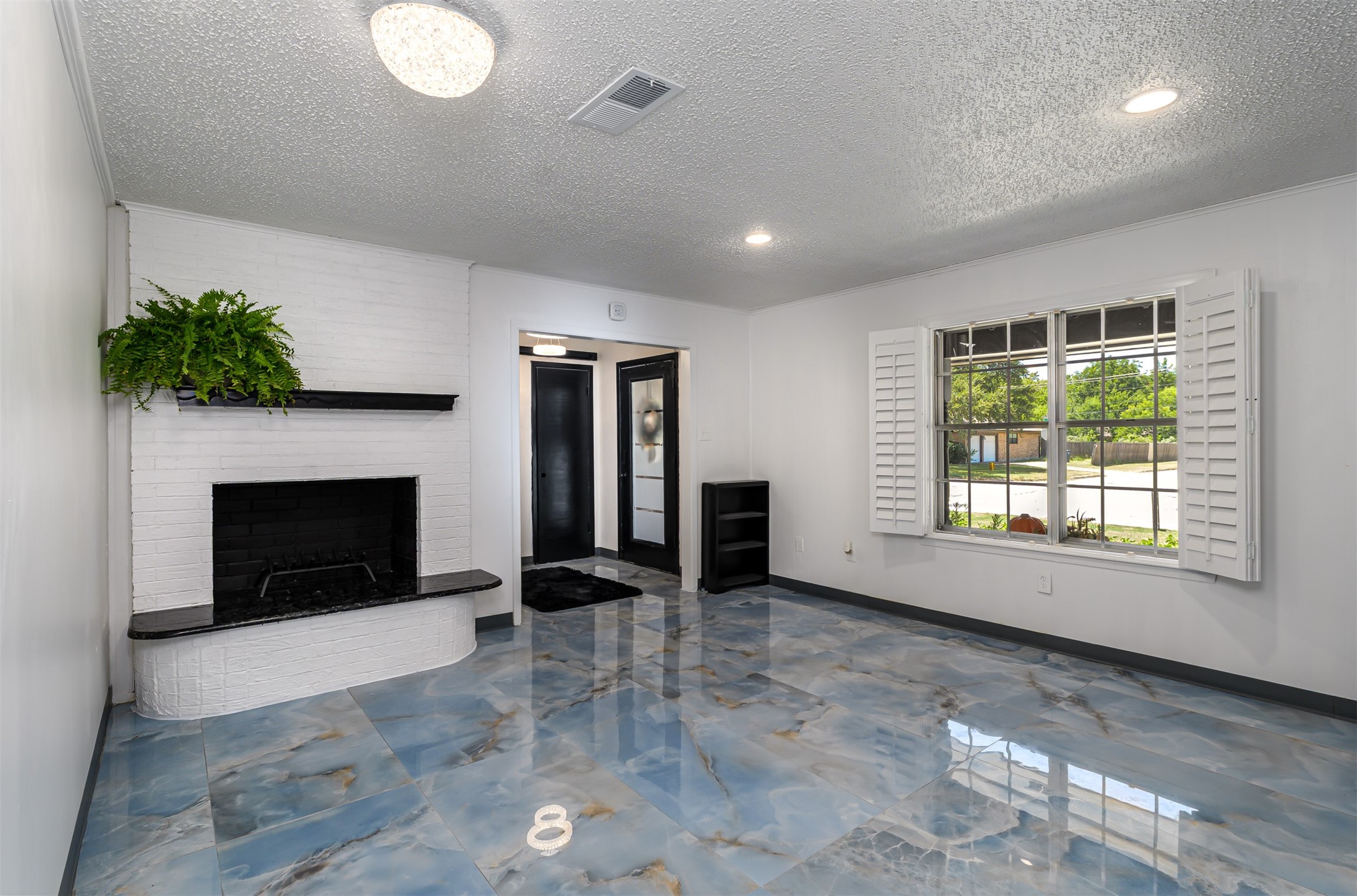 5013 South Drive Fort Worth TX 76132