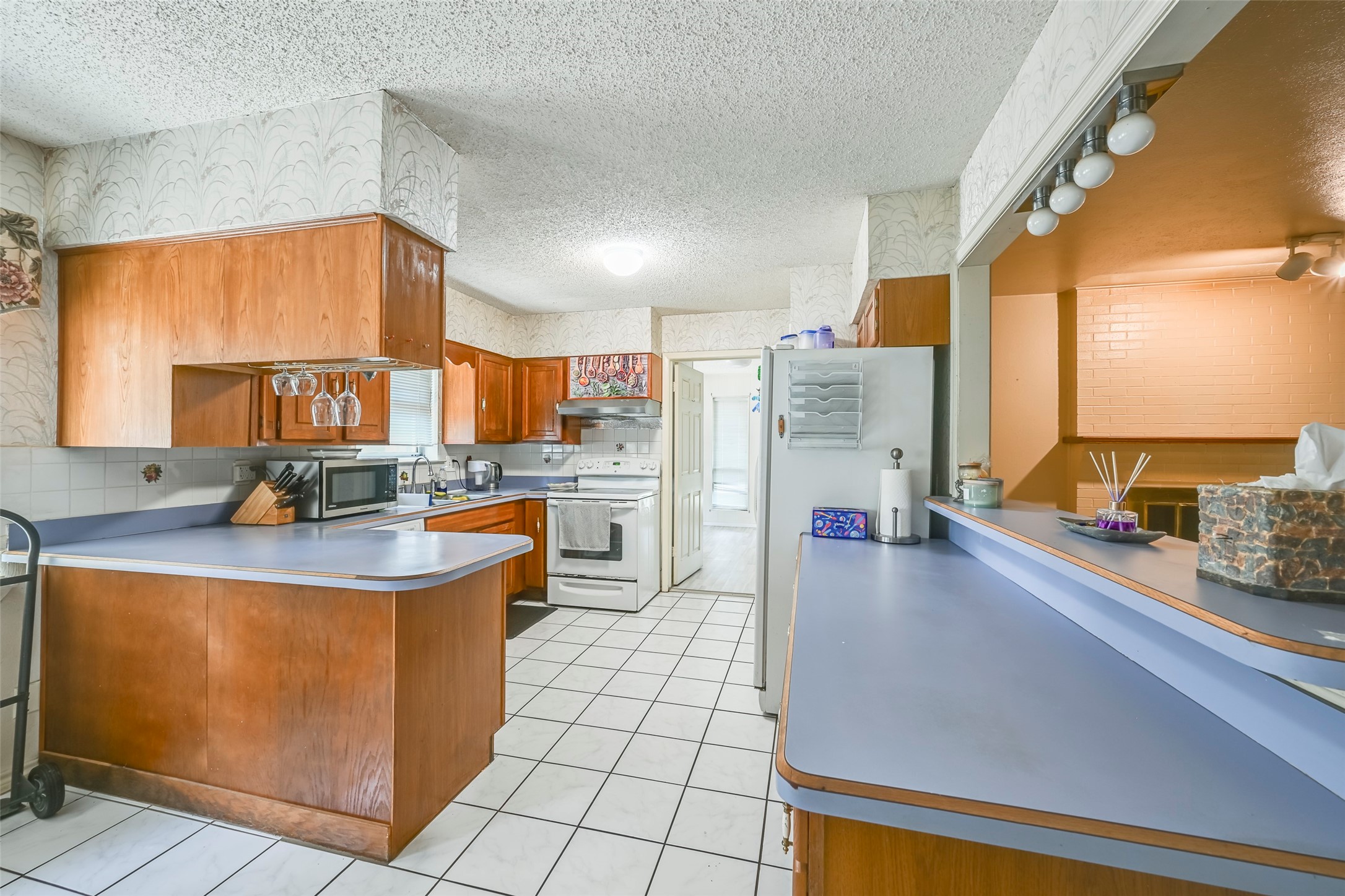 1700 Chip N Dale Drive Arlington TX 76012