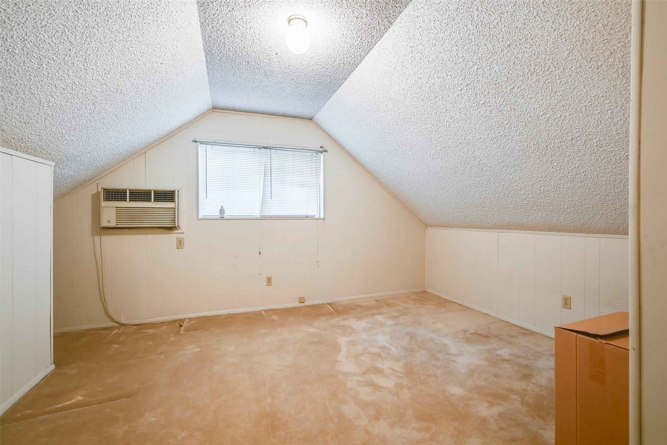 1700 Chip N Dale Drive Arlington TX 76012