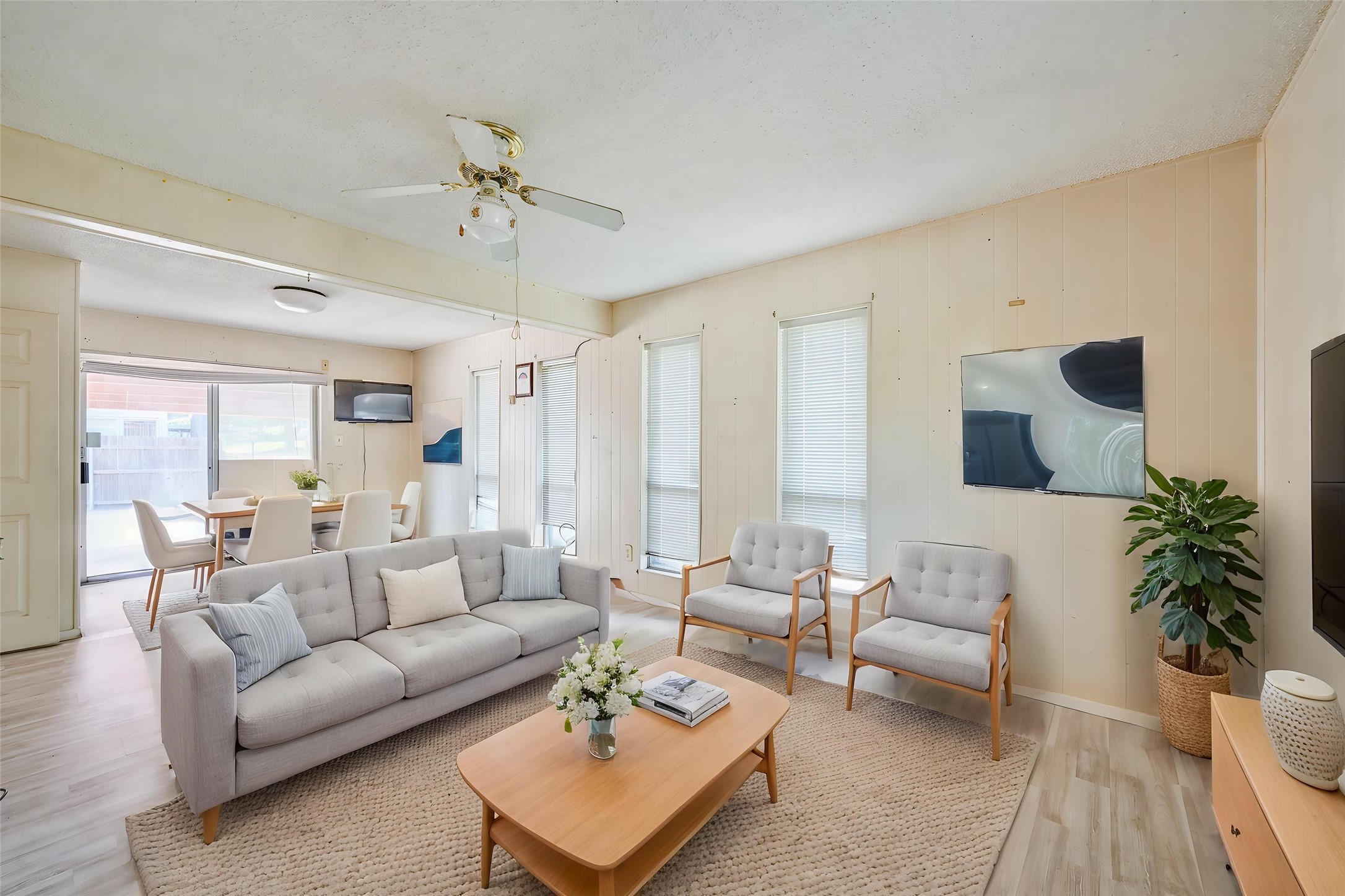 1700 Chip N Dale Drive Arlington TX 76012