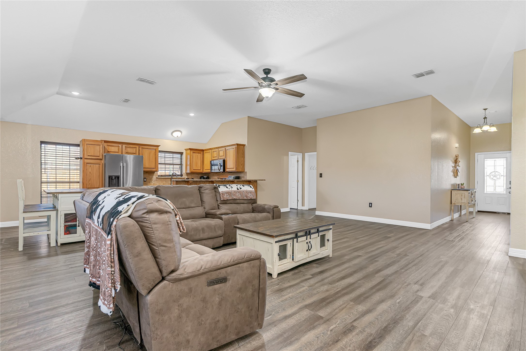 803 Green Street Rio Vista TX 76093
