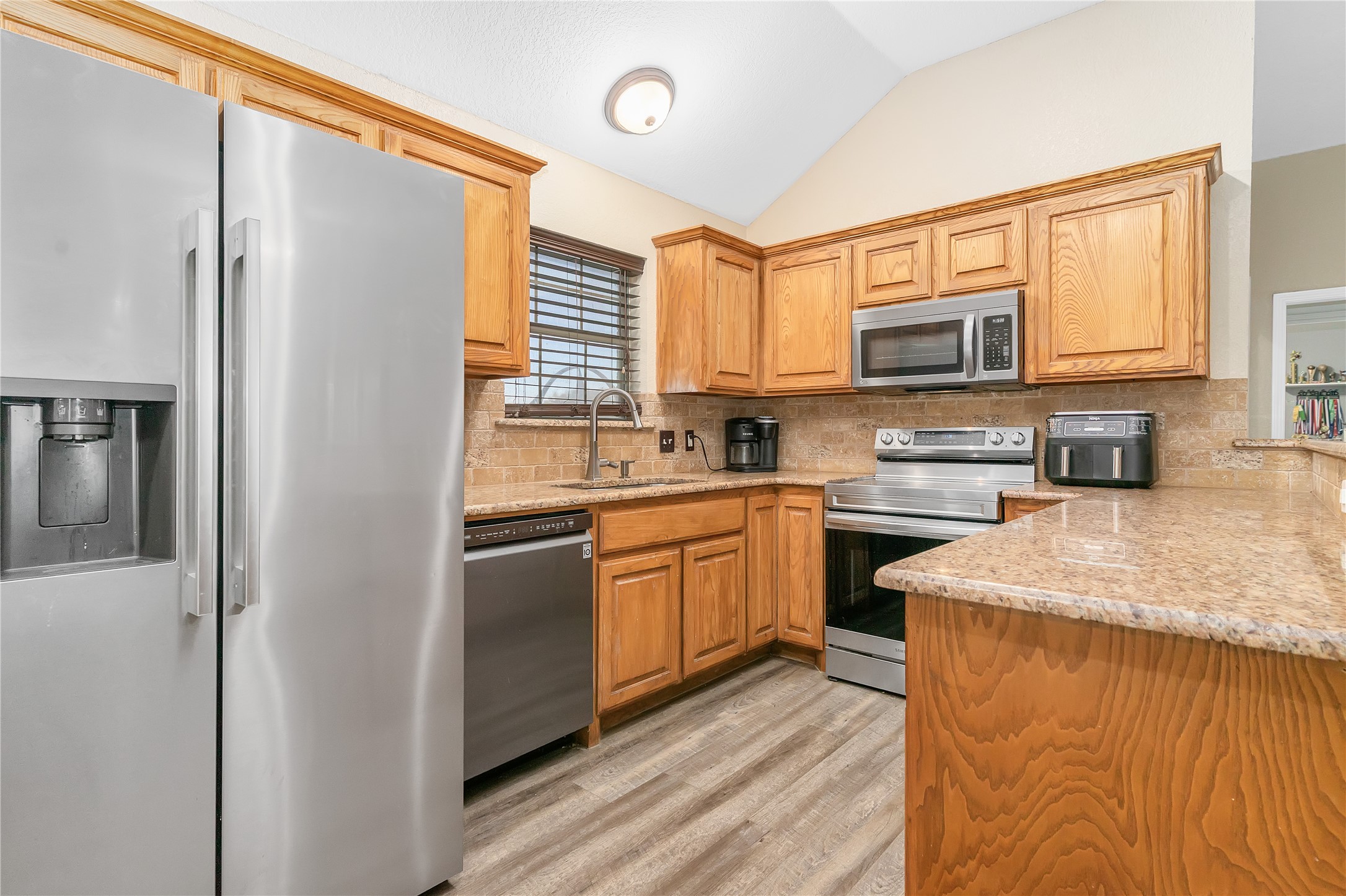 803 Green Street Rio Vista TX 76093