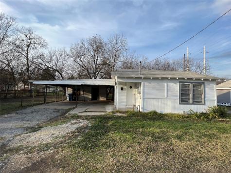 220 Hopwood Street Corsicana TX 75110