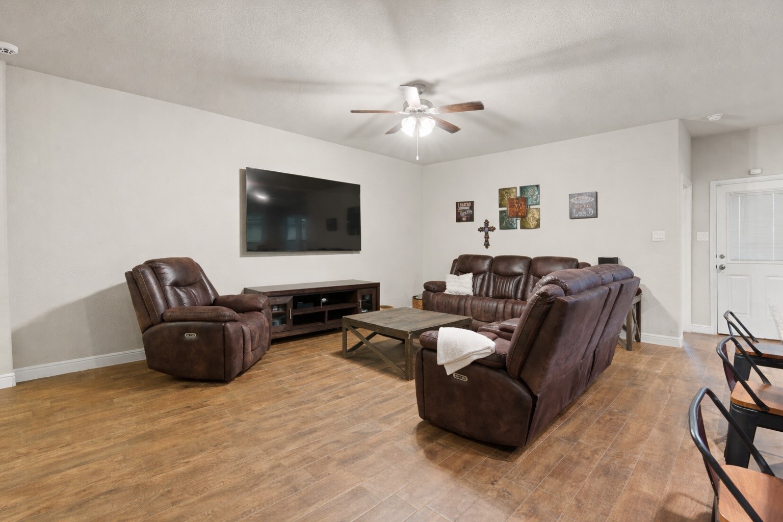 1406 Pleasanton Road Cleburne TX 76033