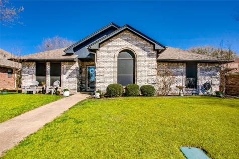 4905 Creekridge Lane Garland TX 75043
