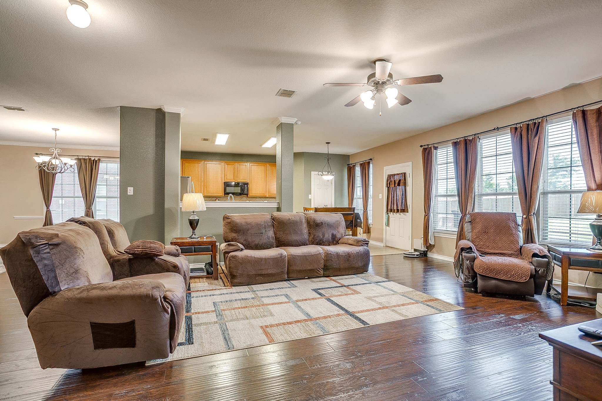 1607 Willow Lane Cedar Hill TX 75104