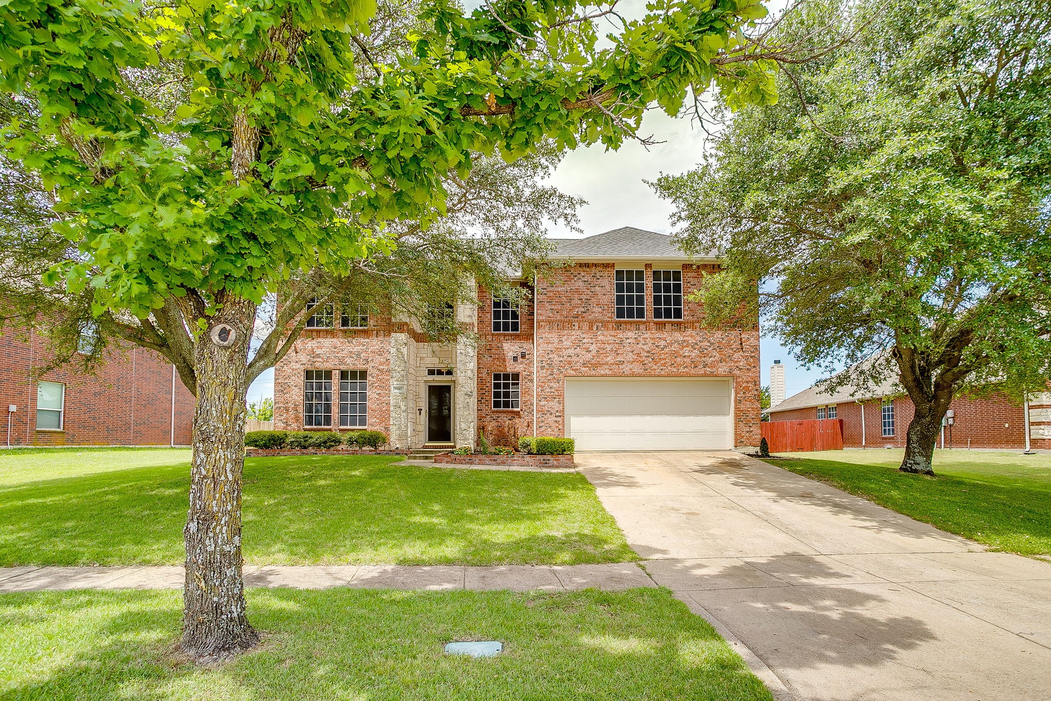 1607 Willow Lane Cedar Hill TX 75104