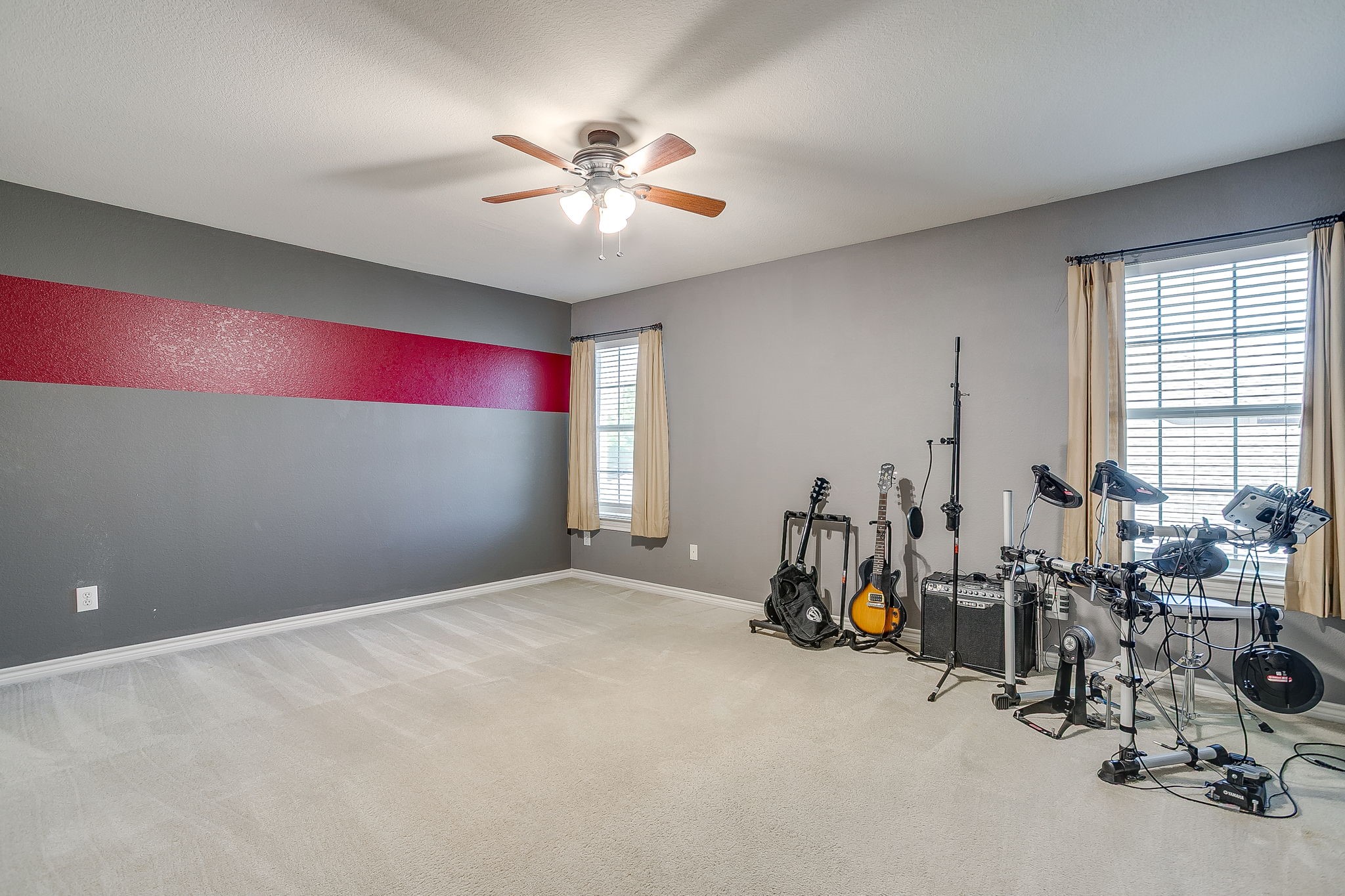1607 Willow Lane Cedar Hill TX 75104