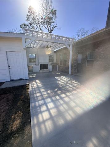 1403 Jefferson Street Bowie TX 76230