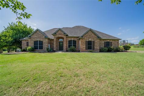 114 Broken Bow Drive Gunter TX 75058