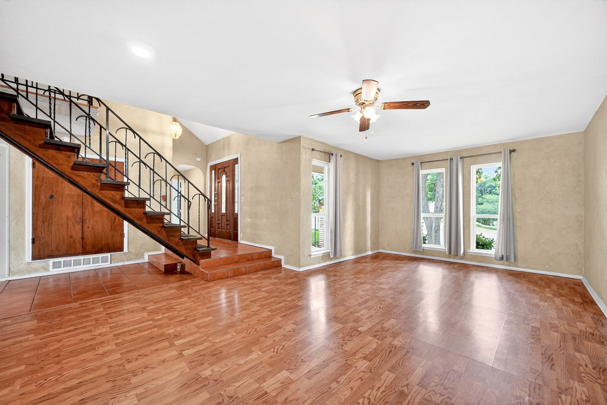 4037 Treeline Drive Dallas TX 75224