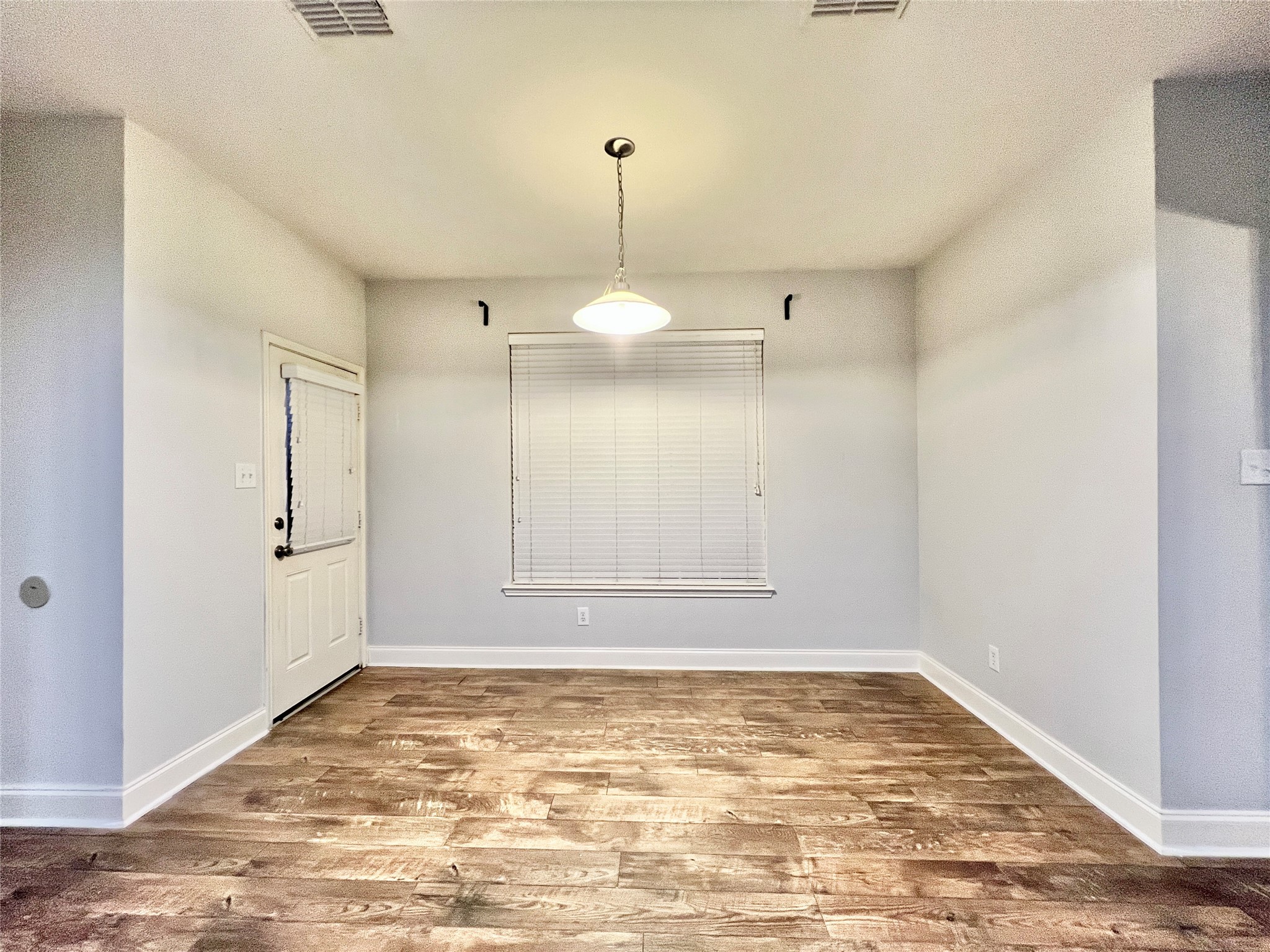 1128 Jamie Drive Grand Prairie TX 75052