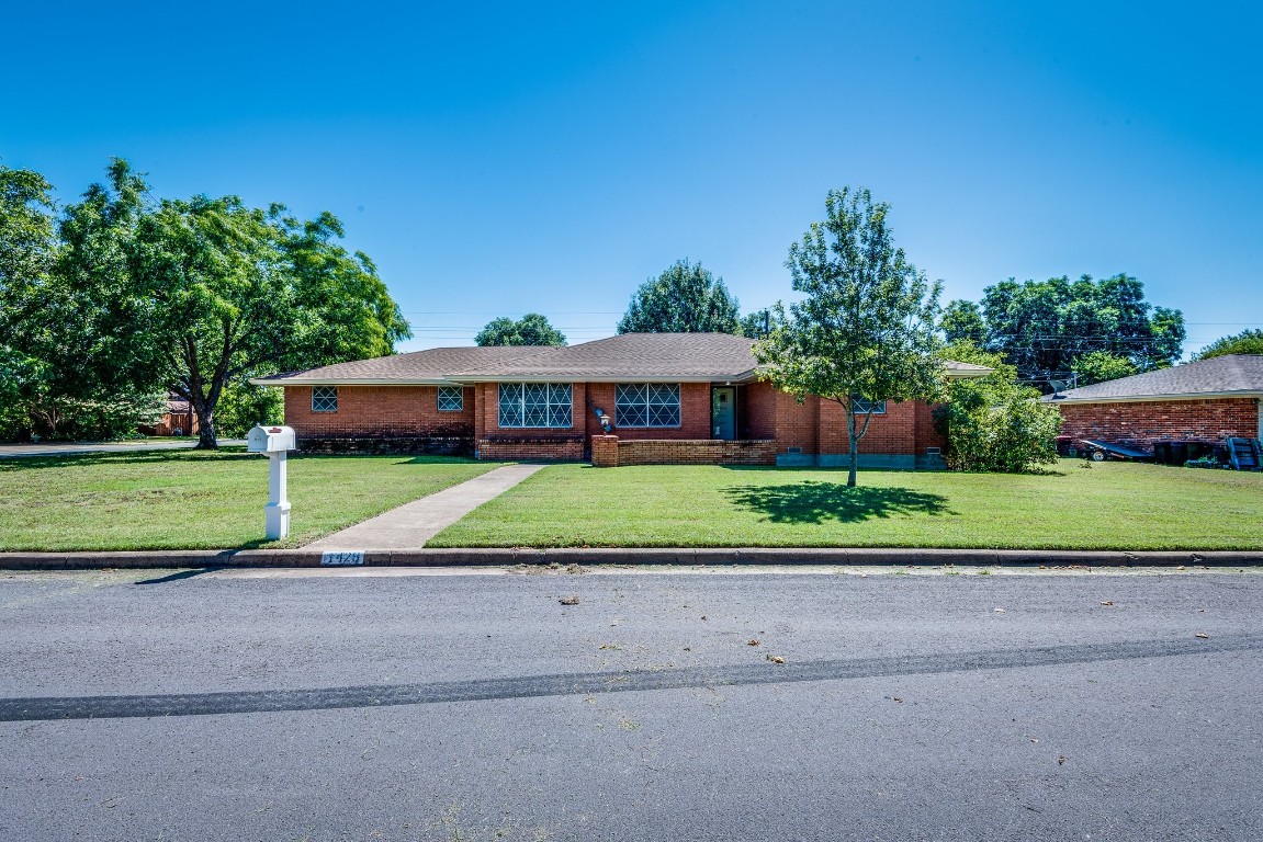 1428 Ridgecrest Drive Midlothian TX 76065