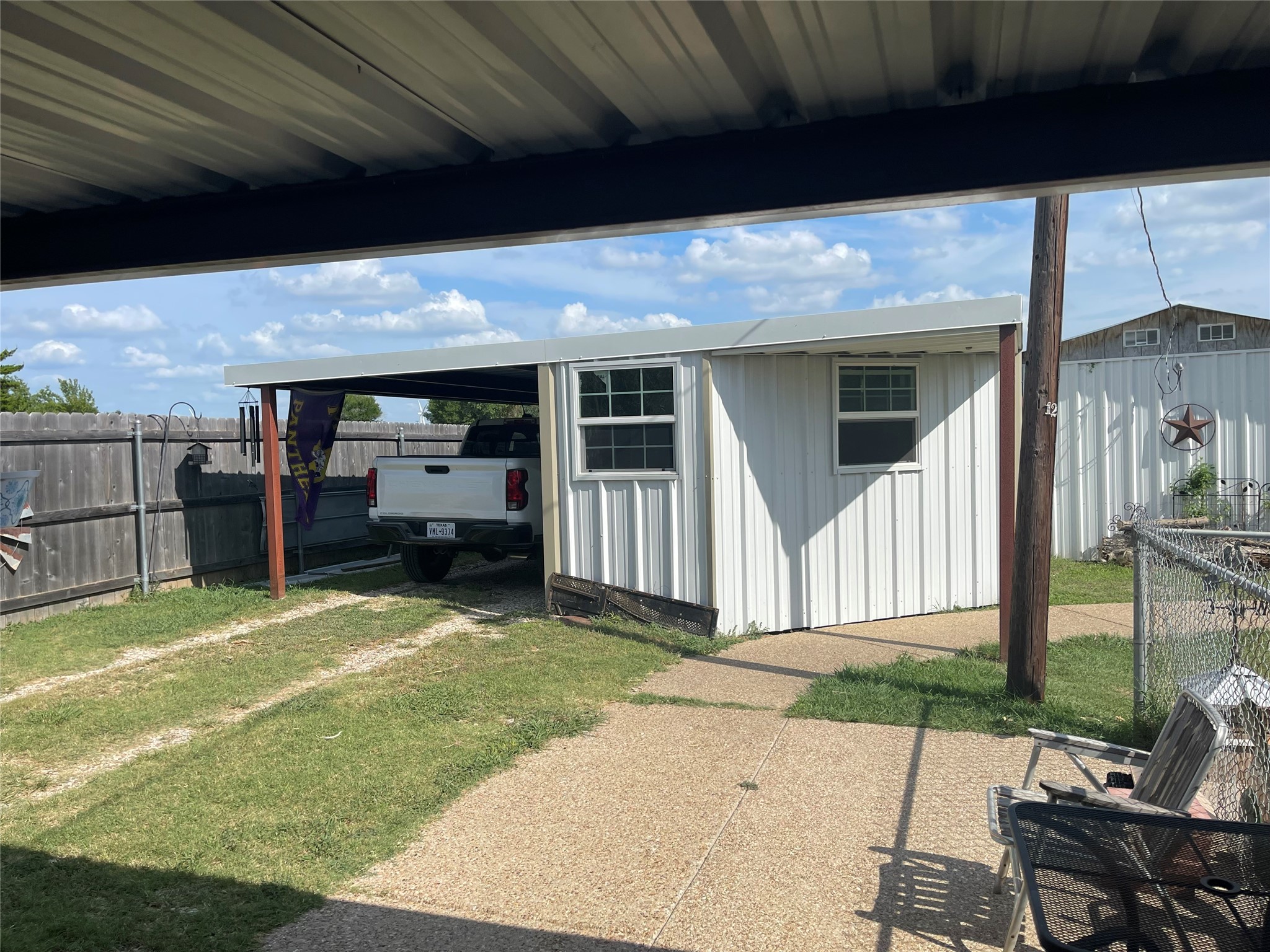 1116 Navarro Mart TX 76664