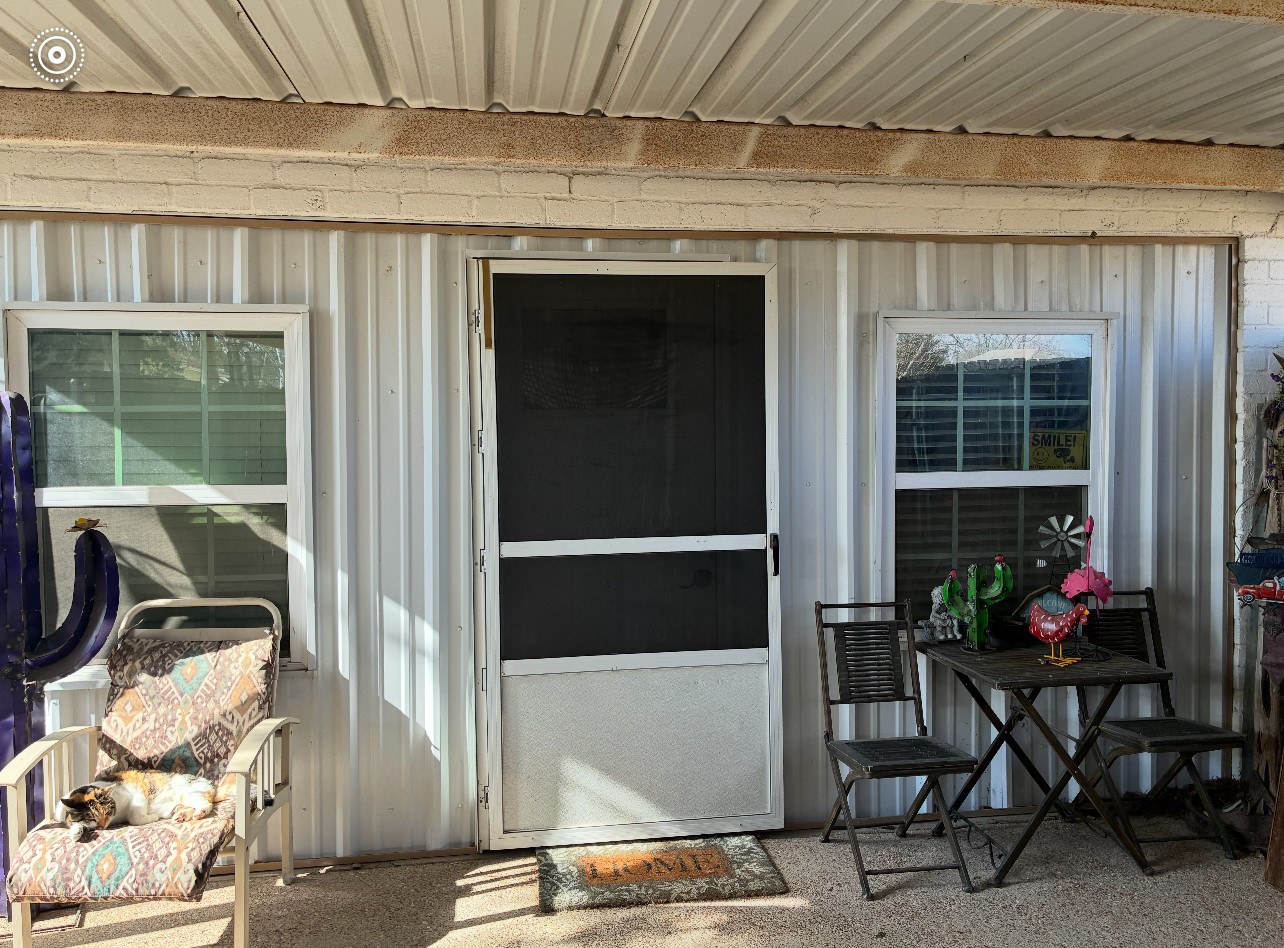 1116 Navarro Mart TX 76664