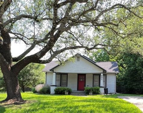 801 W State Street Terrell TX 75160