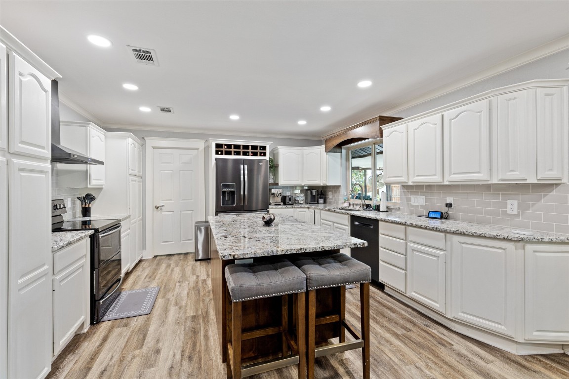 7551 Terry Drive North Richland Hills TX 76180