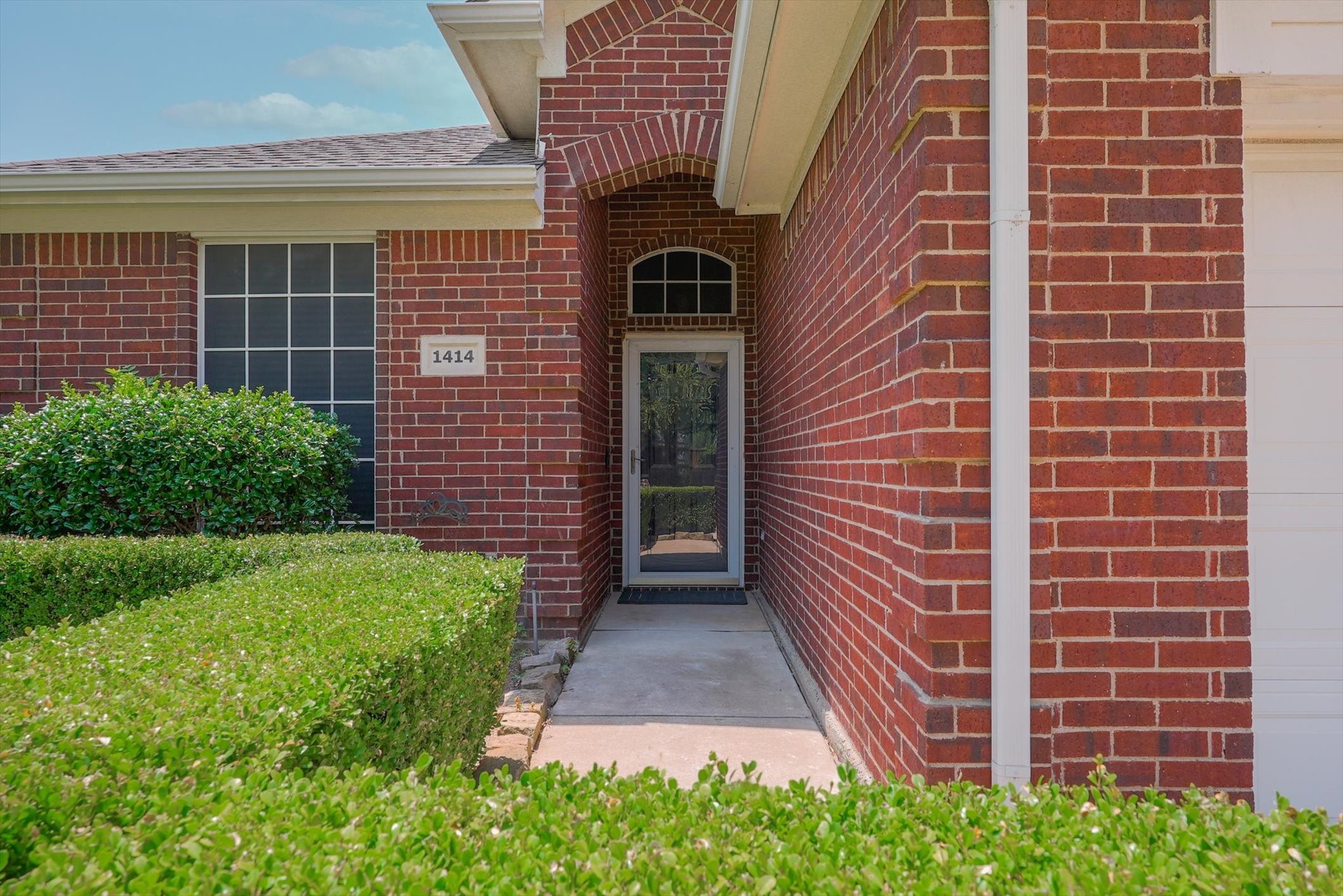 1414 Park Palisades Drive Corinth TX 76210