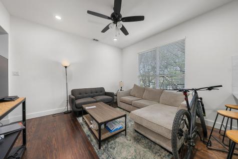 918 Elsbeth Street Dallas TX 75208