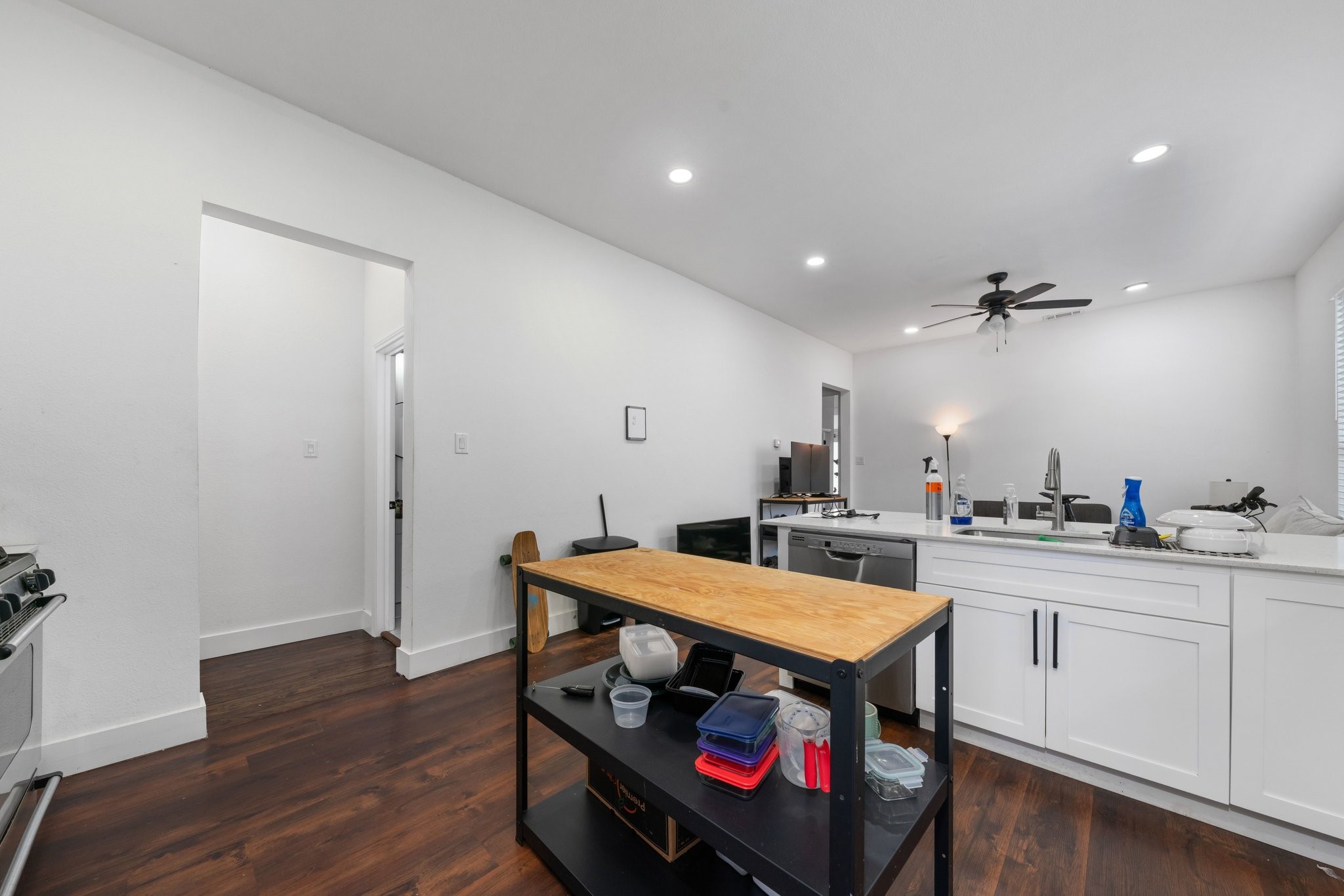 918 Elsbeth Street Dallas TX 75208