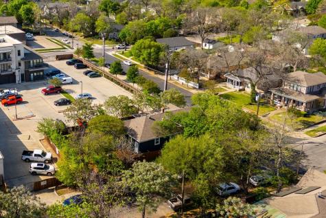 918 Elsbeth Street Dallas TX 75208