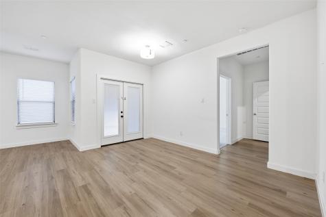 4705 Sunny Pathway Haltom City TX 76117