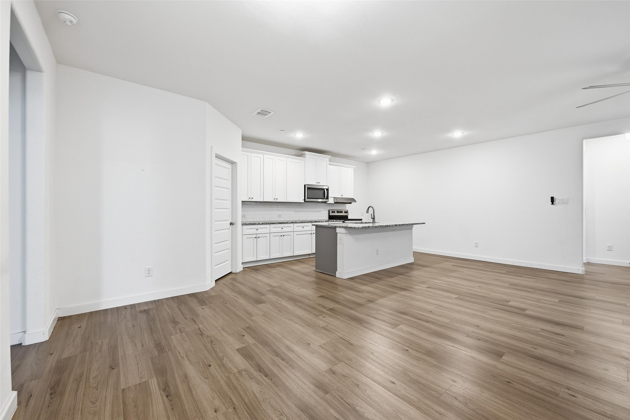 4705 Sunny Pathway Haltom City TX 76117