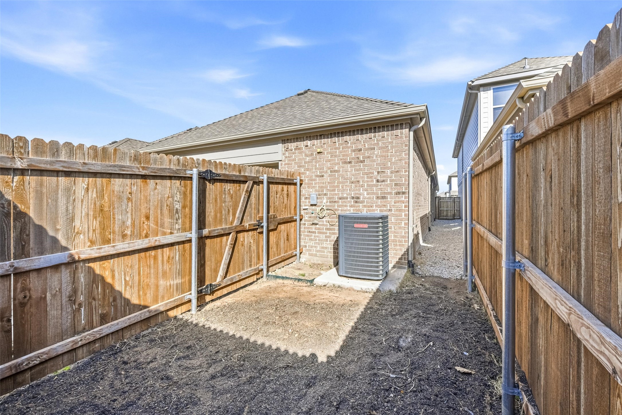 4705 Sunny Pathway Haltom City TX 76117