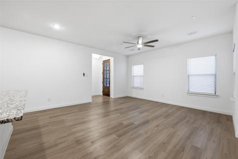 4705 Sunny Pathway Haltom City TX 76117