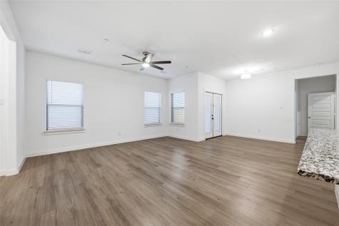 4705 Sunny Pathway Haltom City TX 76117