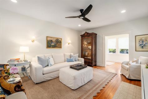 5903 Prospect Avenue Dallas TX 75206