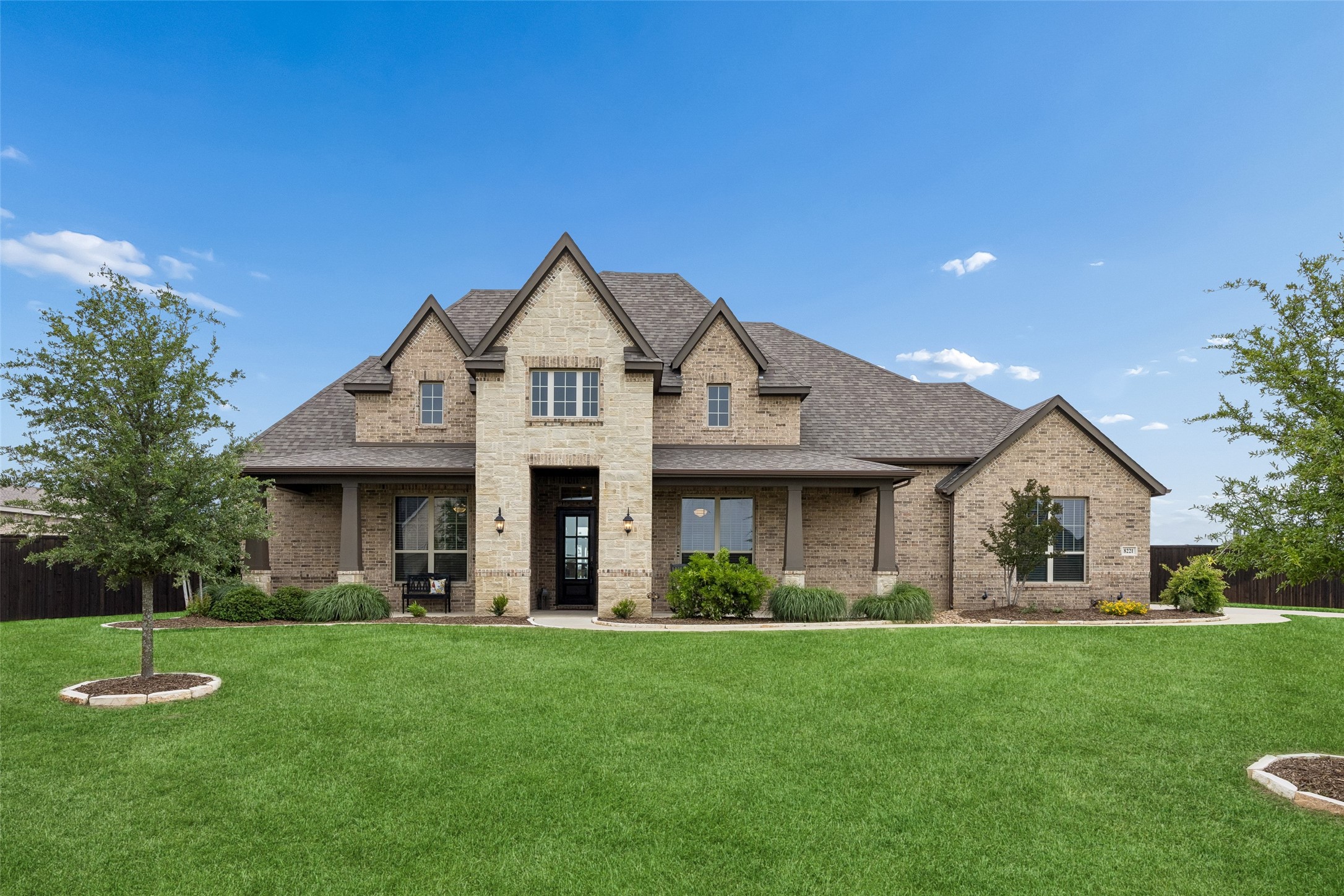 8221 Palmer Lane Waxahachie TX 75167