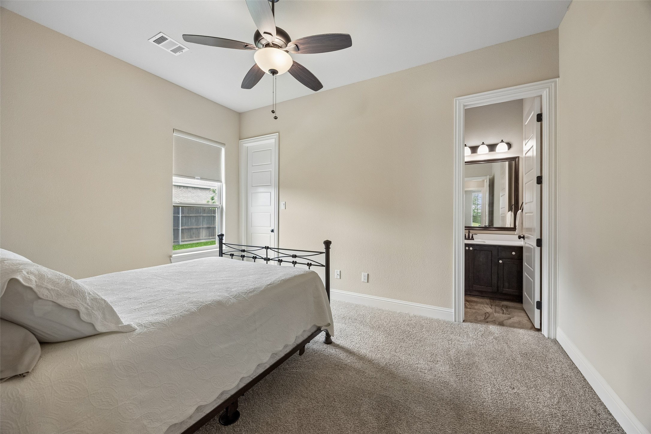 8221 Palmer Lane Waxahachie TX 75167