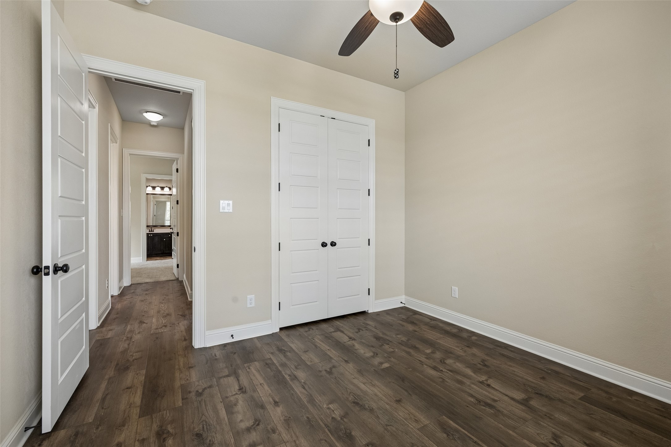 8221 Palmer Lane Waxahachie TX 75167