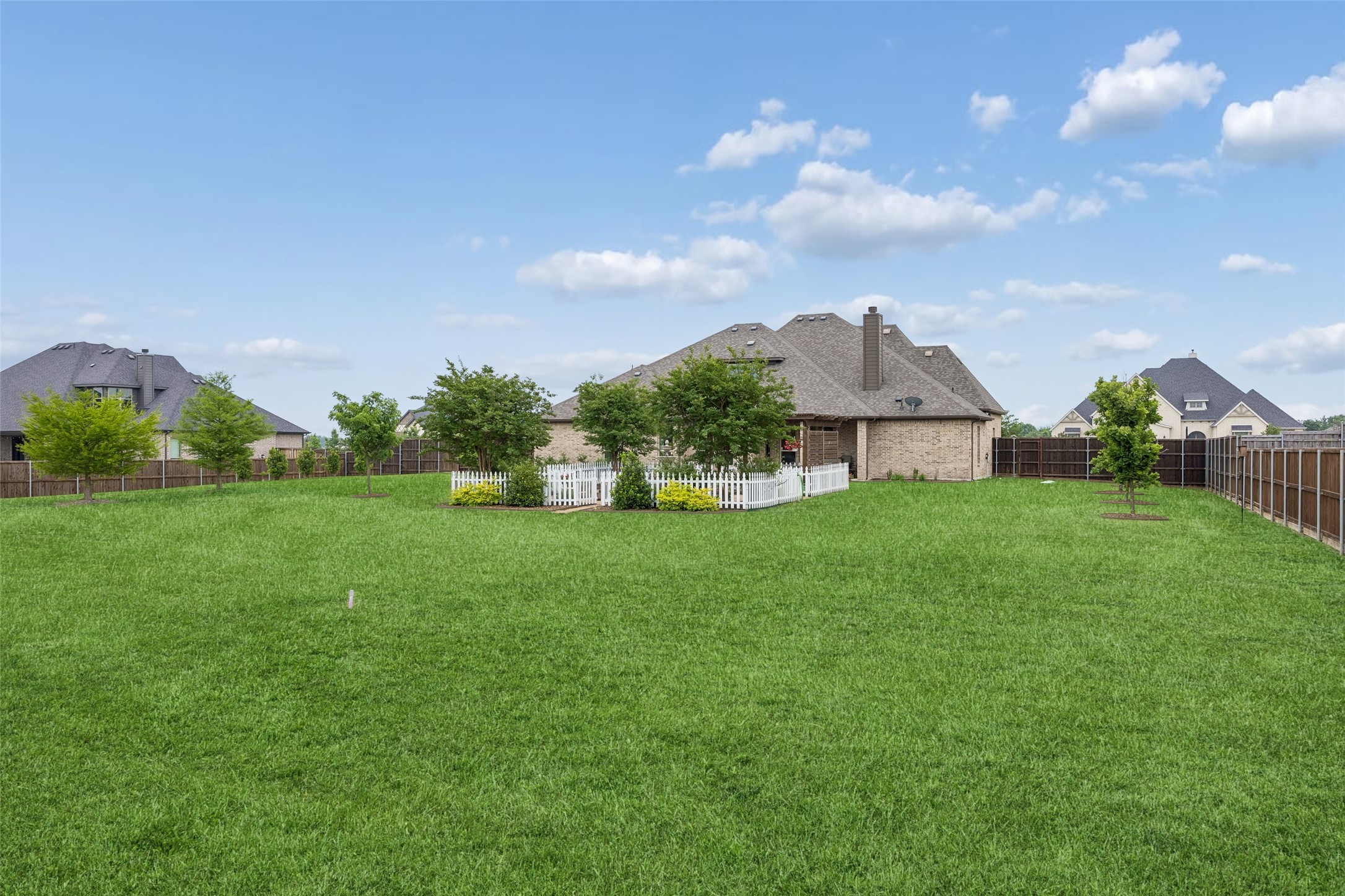 8221 Palmer Lane Waxahachie TX 75167
