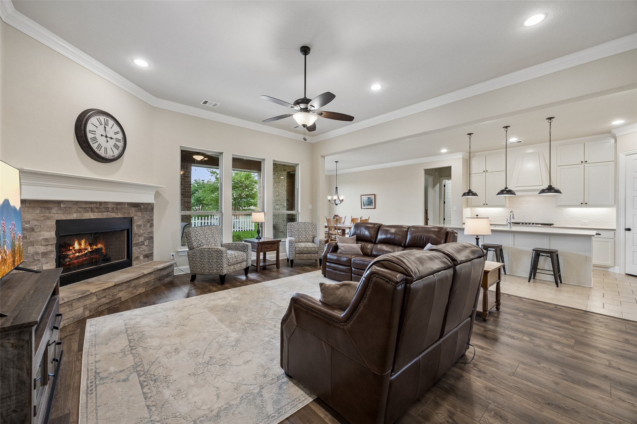8221 Palmer Lane Waxahachie TX 75167