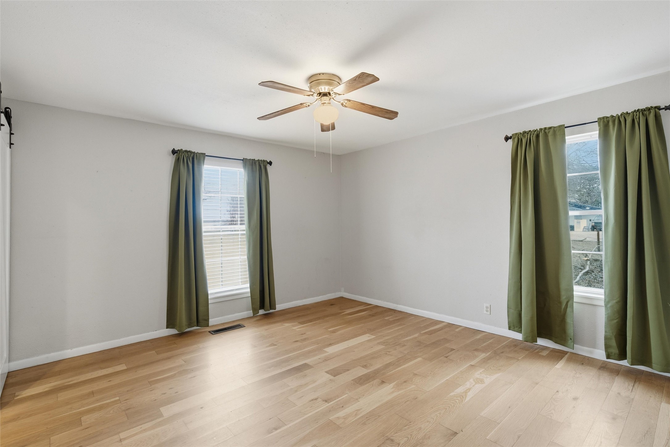 7483 Gholson Road Waco TX 76705