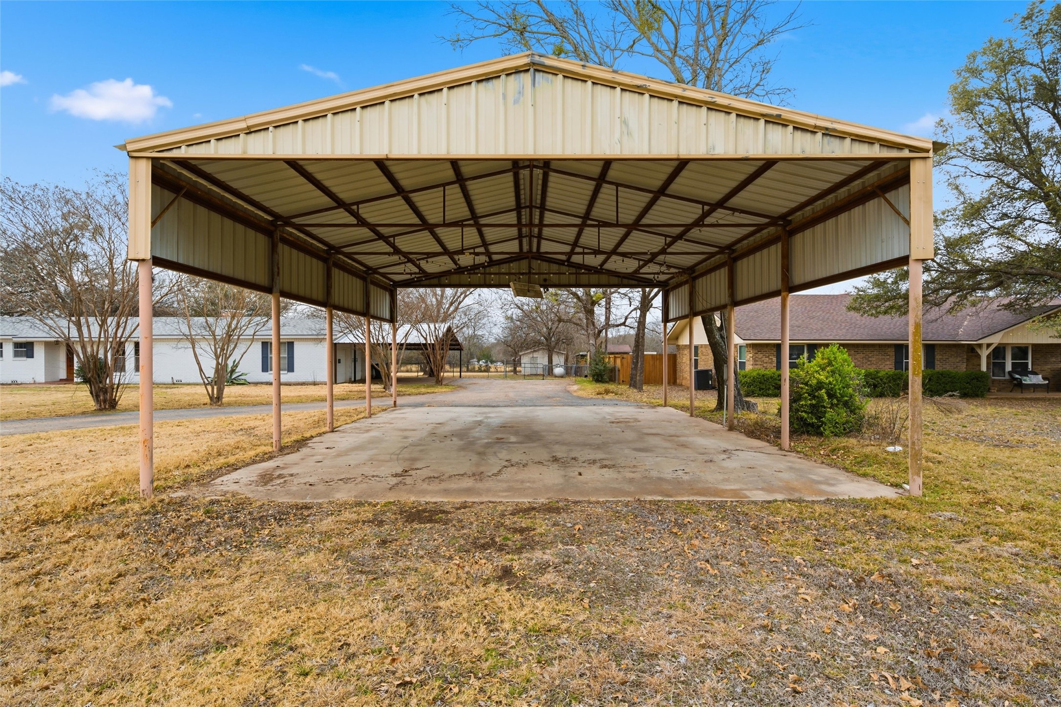 7483 Gholson Road Waco TX 76705