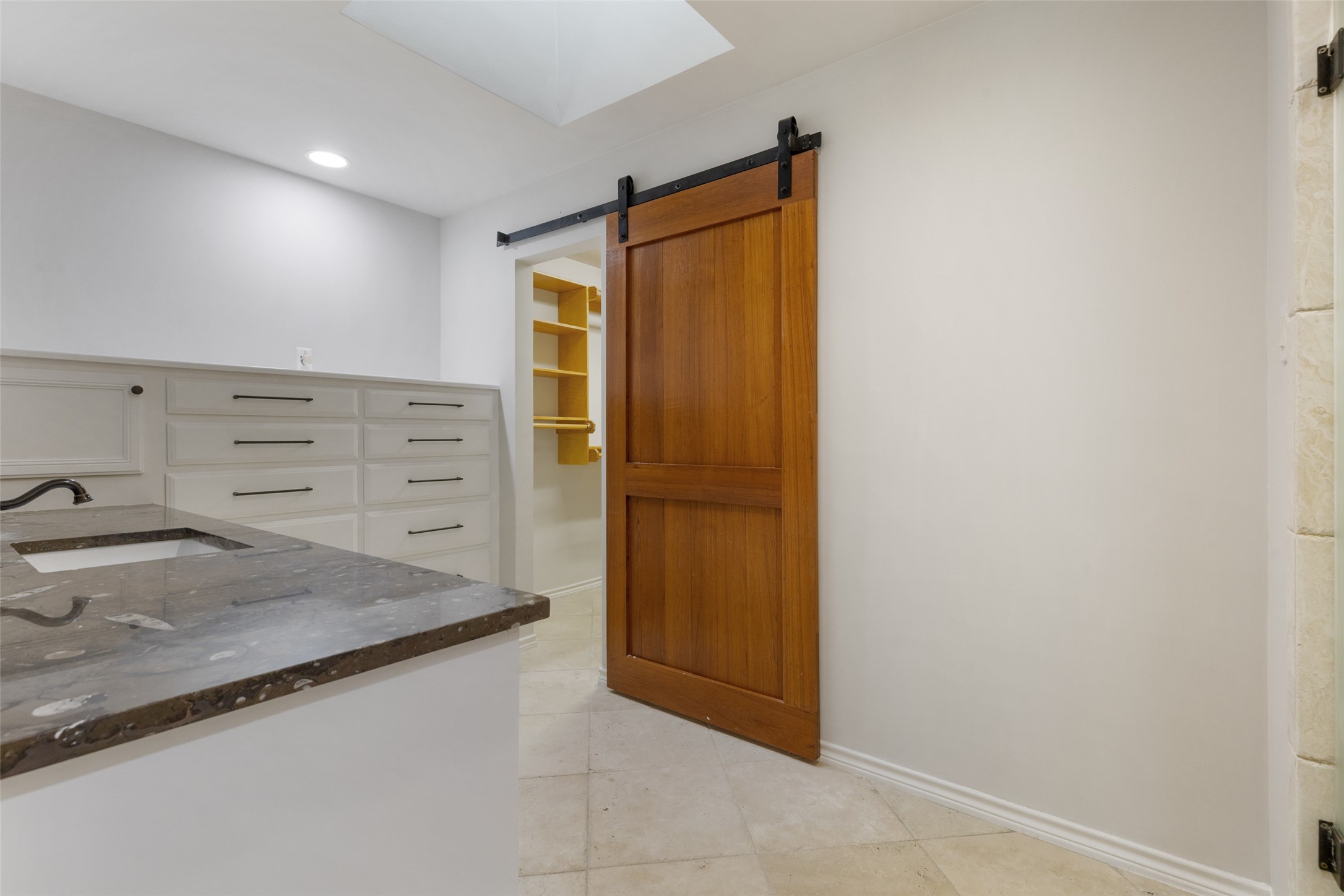 5827 Fallsview Lane Dallas TX 75252