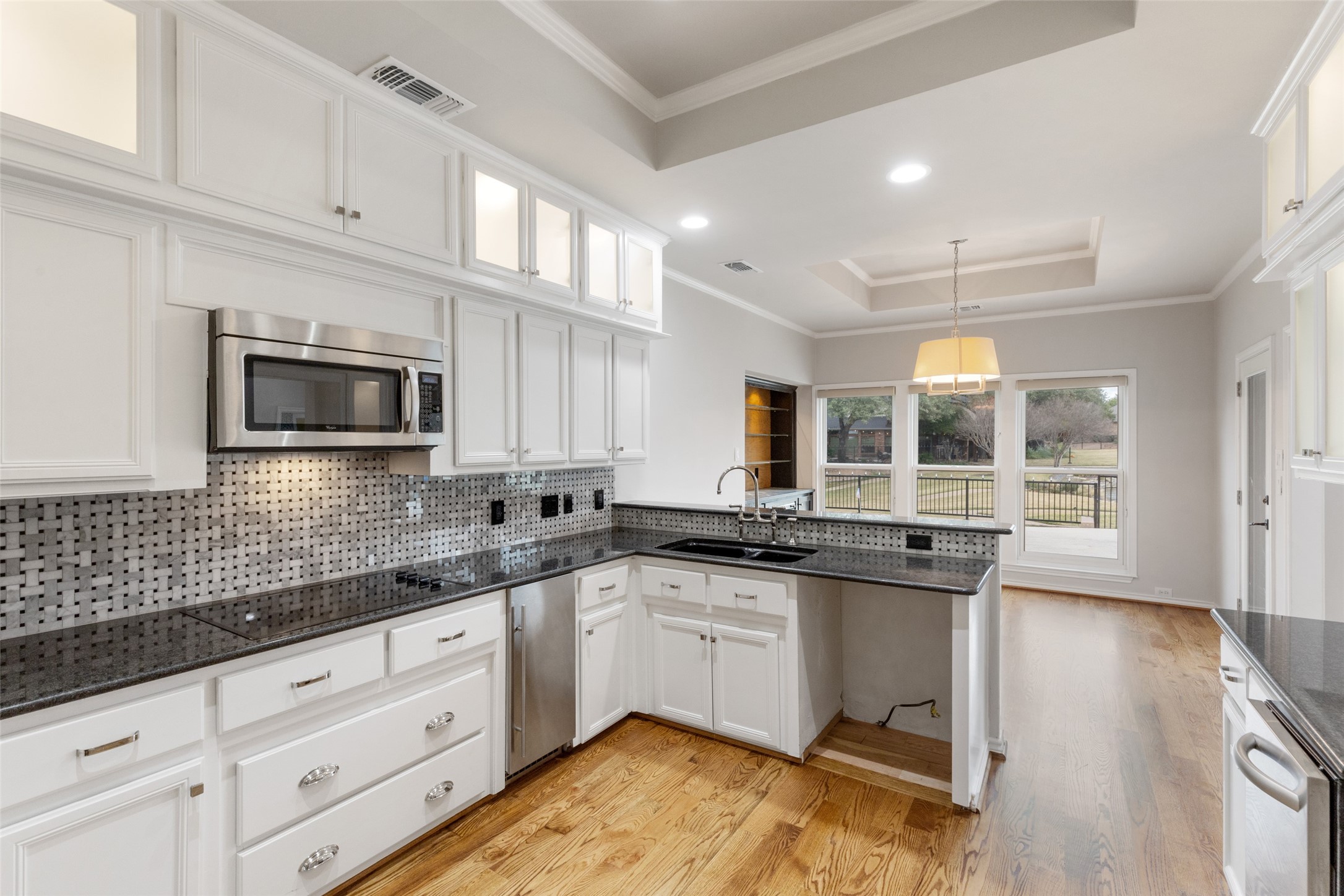 5827 Fallsview Lane Dallas TX 75252