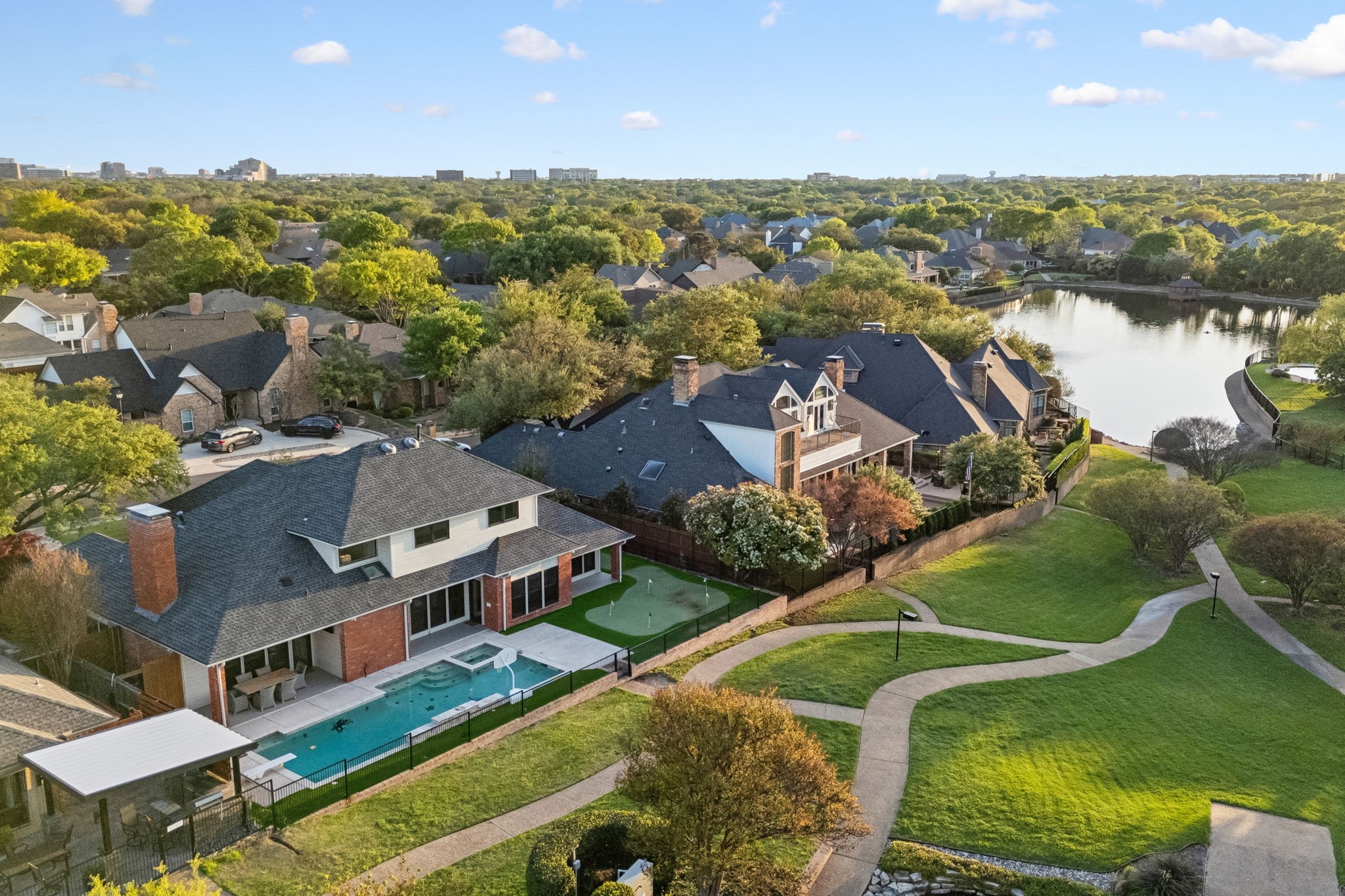 5827 Fallsview Lane Dallas TX 75252