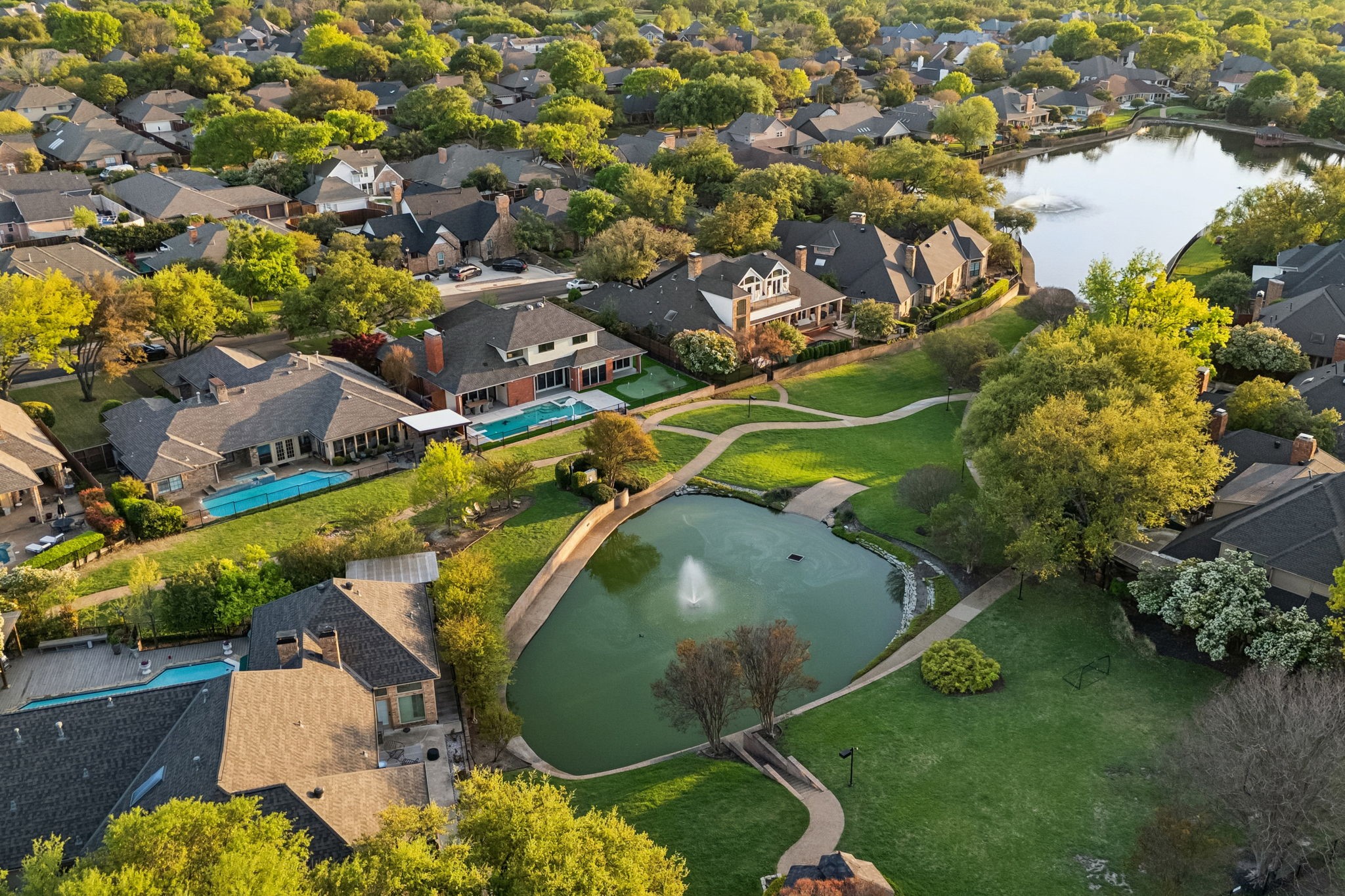 5827 Fallsview Lane Dallas TX 75252