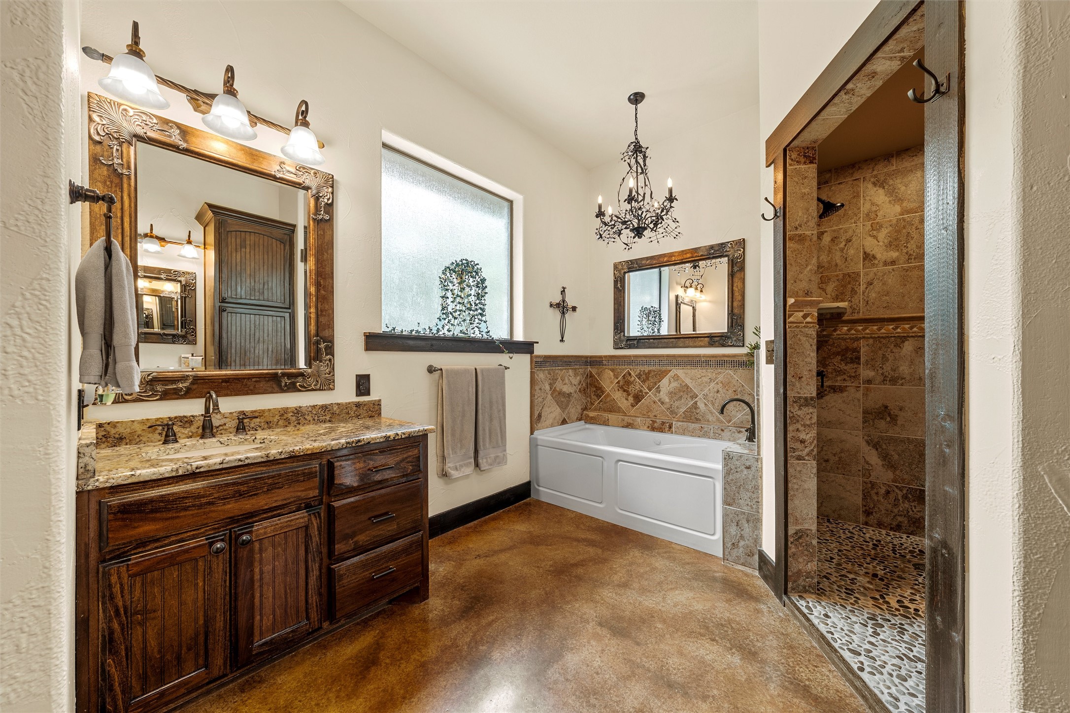 139 Silver Valley Waco TX 76705